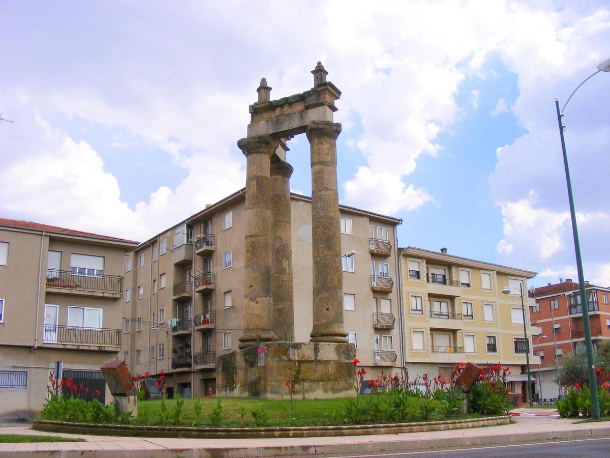 La Llave Del Campo Ciudad Rodrigo Ngoại thất bức ảnh