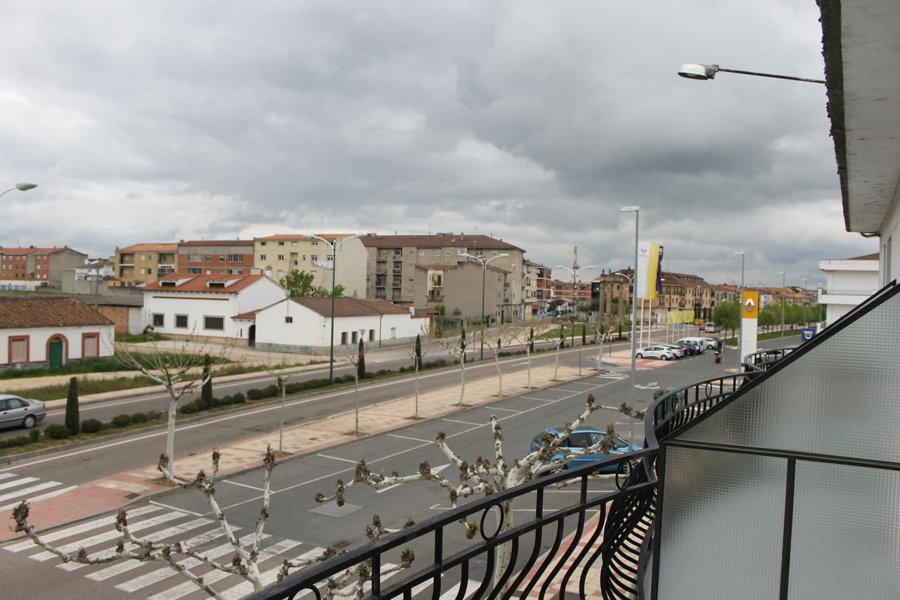 La Llave Del Campo Ciudad Rodrigo Ngoại thất bức ảnh