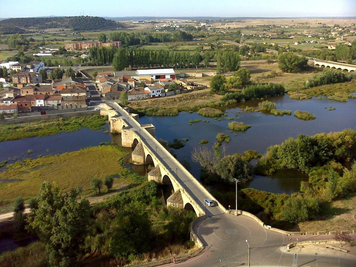 La Llave Del Campo Ciudad Rodrigo Ngoại thất bức ảnh